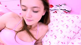 Cutie Wakes Up Ready to Tease Ride Cock