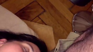 My Wife Squirts Extreme During Porncasting