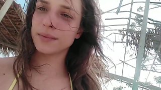 Loirinha Deu Mole No Elevador, Pediu Pau Na Buceta E Tomou Gozada Na Cara - Verified Amateurs