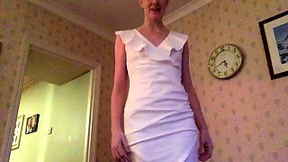 amateur blonde solo webcam