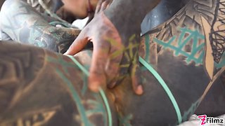 Tattooed Anuskatzz gets fucked balls deep in her ass