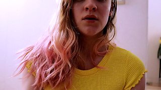 Amateur Big Boobs jerks Big Dick