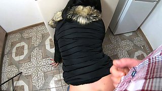 Milfycalla- Face Fuck,deep-throat and Sex While Wearing a Dirty Down-jacket and Uggs 220