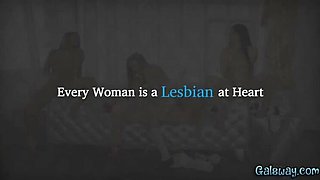 Lesbian Squirting Orgy - Eliza Ibarra & Lauren Phillips Drench Each Other in Squirt
