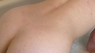 Arielle Lane - Soaking Wet Bubble Bath