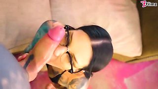 Morea Black And Nikolaz Zpageti In Gets Cum On Her Glasses In 4k