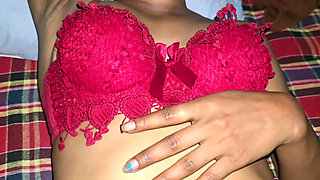 Fingering in My Girlfriend Vegina and a Lot of Pussy Came Out