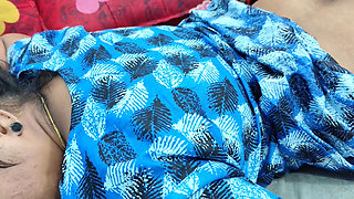 Step Mom and Step Son Hot Fuck While Wife Not at Home, Malayali Step Mom and Step Son Hot Hard Fuck in Bedroom