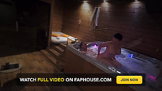 Hot Free Sex with Chubby MILF Dada Deville