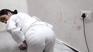 Indian muslim girl ko paise dekar jabar dasti pela
