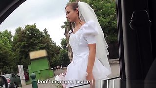 Strandedteens - Runaway bride