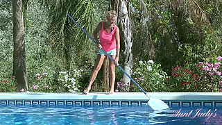 Auntjudys - Your New Pool Lady Mrs. Molly Sucks Your Cock (pov)