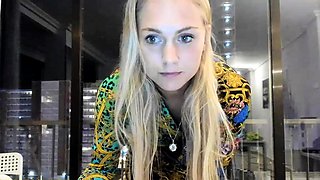 Hot Blonde Babe Solo Masturbation