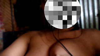 Young Girl Boobs showe Fingring pussy