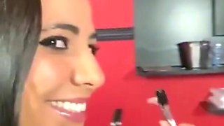 A Horny Stupidclient Is Looking for a Girl