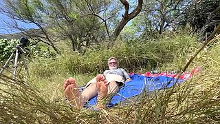 Hairy MILF Fucks on Hawaiian Beach - Amateur Couple Missionary Sex