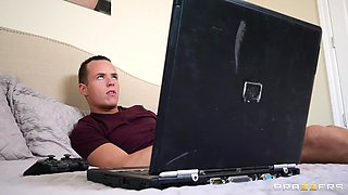 My Slutty Stepmom's Wedding With Justin Hunt, Raven Hart - Brazzers
