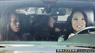 Brazzers - Pornstars Like it Big - Asa Akira Leilani Leeane Lizz Tayler James Deen - Death Proof A XXX Parody