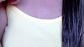 Big boob brunette masturbates on webcam