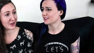 Teen brunette perfect body webcam