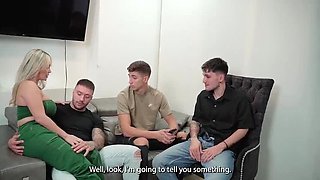 Hot Foursome with Slutty Latina Tatiana Alvarez and Friends Raul Bud & El Papi - Amateur Blonde MILF Double Blowjob