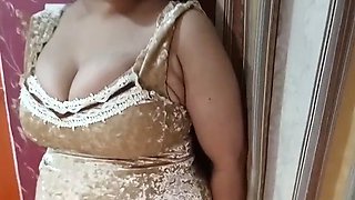 Hot Indian Step with Big Ass and Big Boobs Making Sex with Step Brother at Oyo Room, Her Nipple Are Brown and Very Sexy Ass