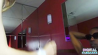 Ray Ray In Bouncy Big Ass Sex