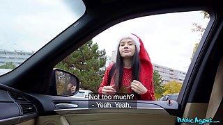 Matty Mila Perez's Wild Xmas Tip in Taxi