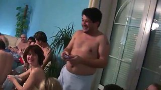 Amateur college group sex session