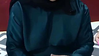 Muslim Hijab Step Mother-in-law-son-in-law, Desi Hindi Audio Viral Sex Video