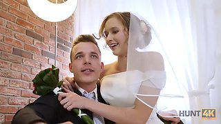 HUNT4K. Married couple decides to sell brides pussy for good price