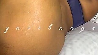 Mature Midwife Spread Her Legs for Huge Black Cocok Digging Deep Missionary