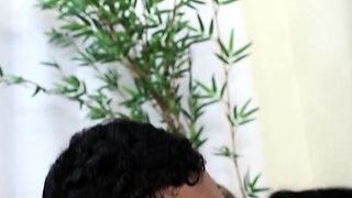 Publicsex amateur sucks and fucks for cash in public