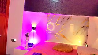 Cute blonde amateur webcam teen masturbating