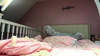 Hot blonde glamour babe solo plays to pleasure her hot body