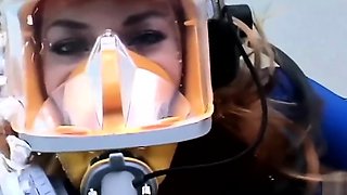 Leah Wilde FFM scuba masturbation