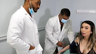 Stunning patient smashed by 2 bi doctors
