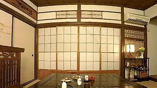 Whispers of Pleasure with a Ryokan Maid Who Can’t Hide Her Desire
