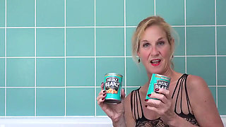 Come and See Me Play in the Bath with Beans