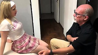 Dirty old grandpa nails youthful Argentina for financial