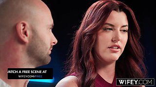 Plump Buxom Redhead MILF Kayla Summers Gets DVP-ed By 2 Guys On Stage In Front Of Her Cuckold Hubby