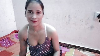 Step sister ki chut ki khujli mita diya