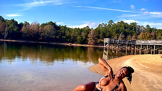 MATURE EBONY COUGAR MAKING FETISH CONTENT OUTDOORS PT 2