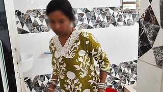 Permi Pooja outdoor blowjob with college boy in forest - hot desi bhabhi public sex at tourist place