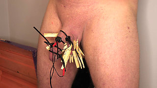 CBT Pegs and Estim