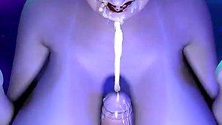 Esmeralda Party Time Boobjob