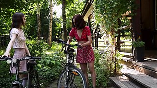 Dakota Doll Alison Lip - Let Me Ride You In My Room