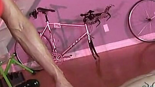 Muscle Femdom Pegging