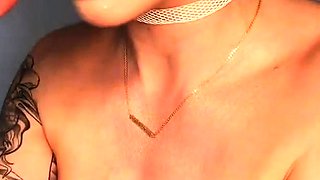 Big boob brunette masturbates on webcam