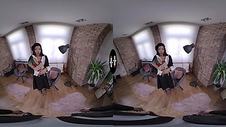 Lia Lin VR Porn: Fast Learner - DarkRoomVR
